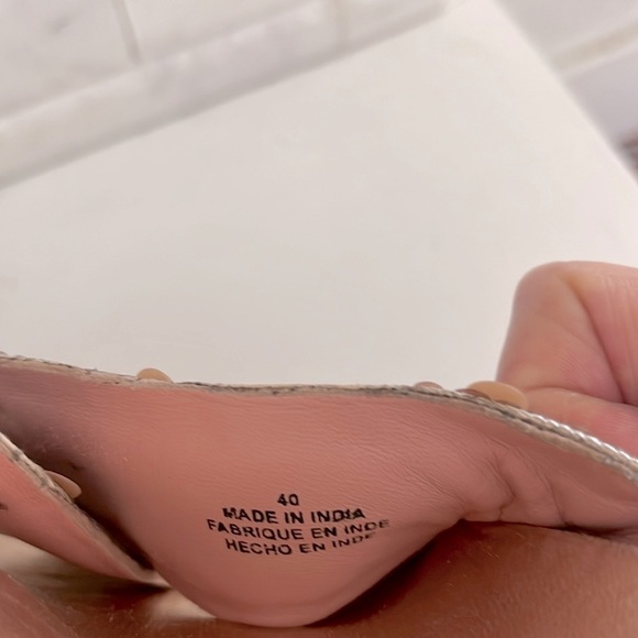 FREE PEOPLE Moon Child Embellished Slide Sandal In Rose Gold Beaded Size 40 - Picture 6 of 8